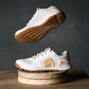 Born Primitive Women's Street Parking Edition Savage 1 (White/Gum) Size 99